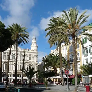 https://hostal-las-palmas-by-youroom.in-canary-islands.com